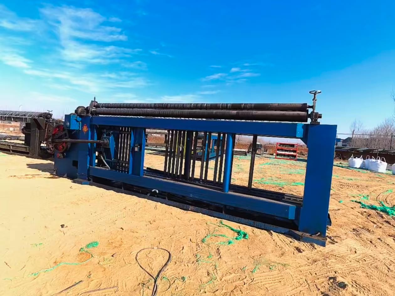 Existing mechanically driven gabion mesh weaving machine before CNC retrofit